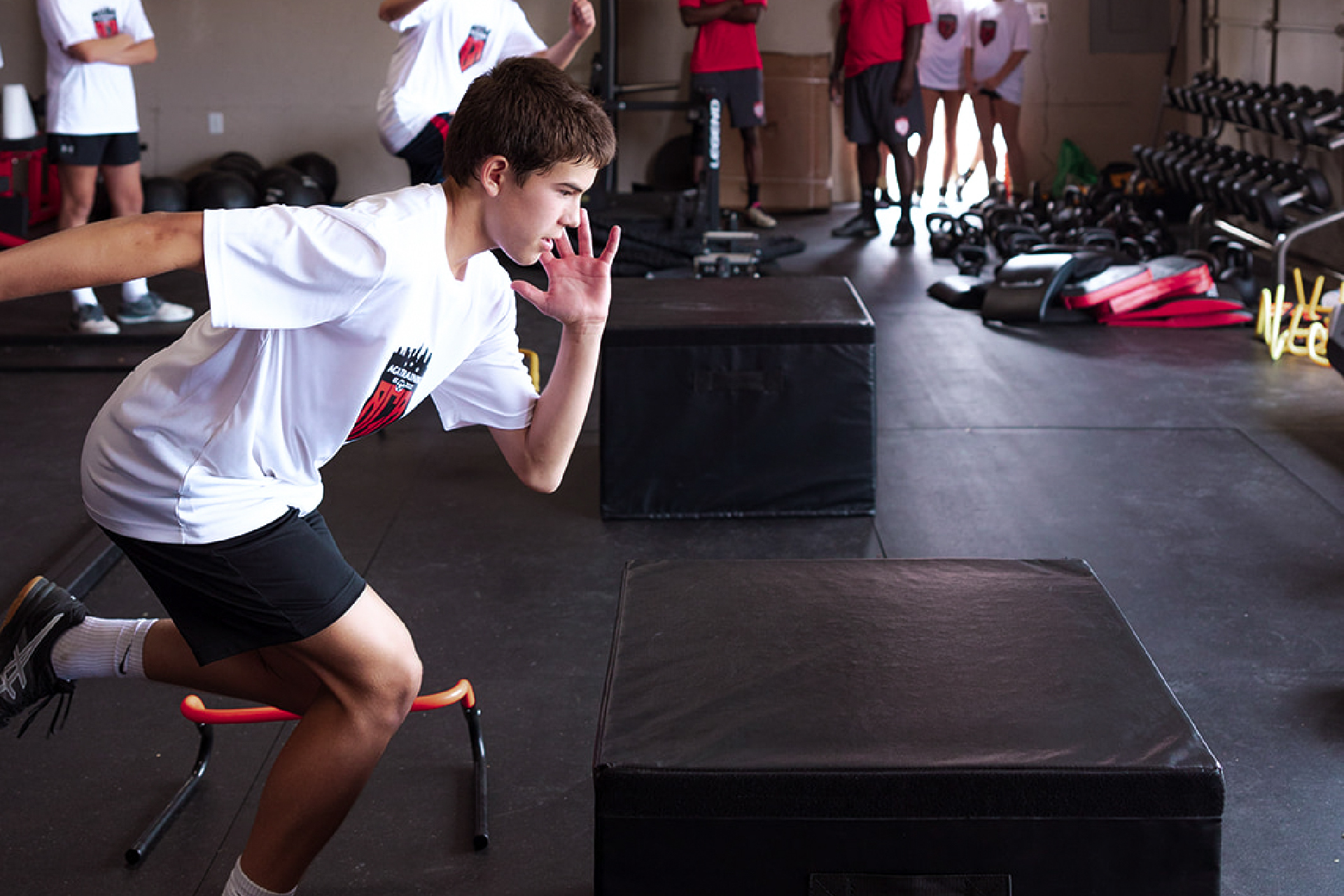 aga-training-cleveland-ohio-strength-training-athlete-jumping