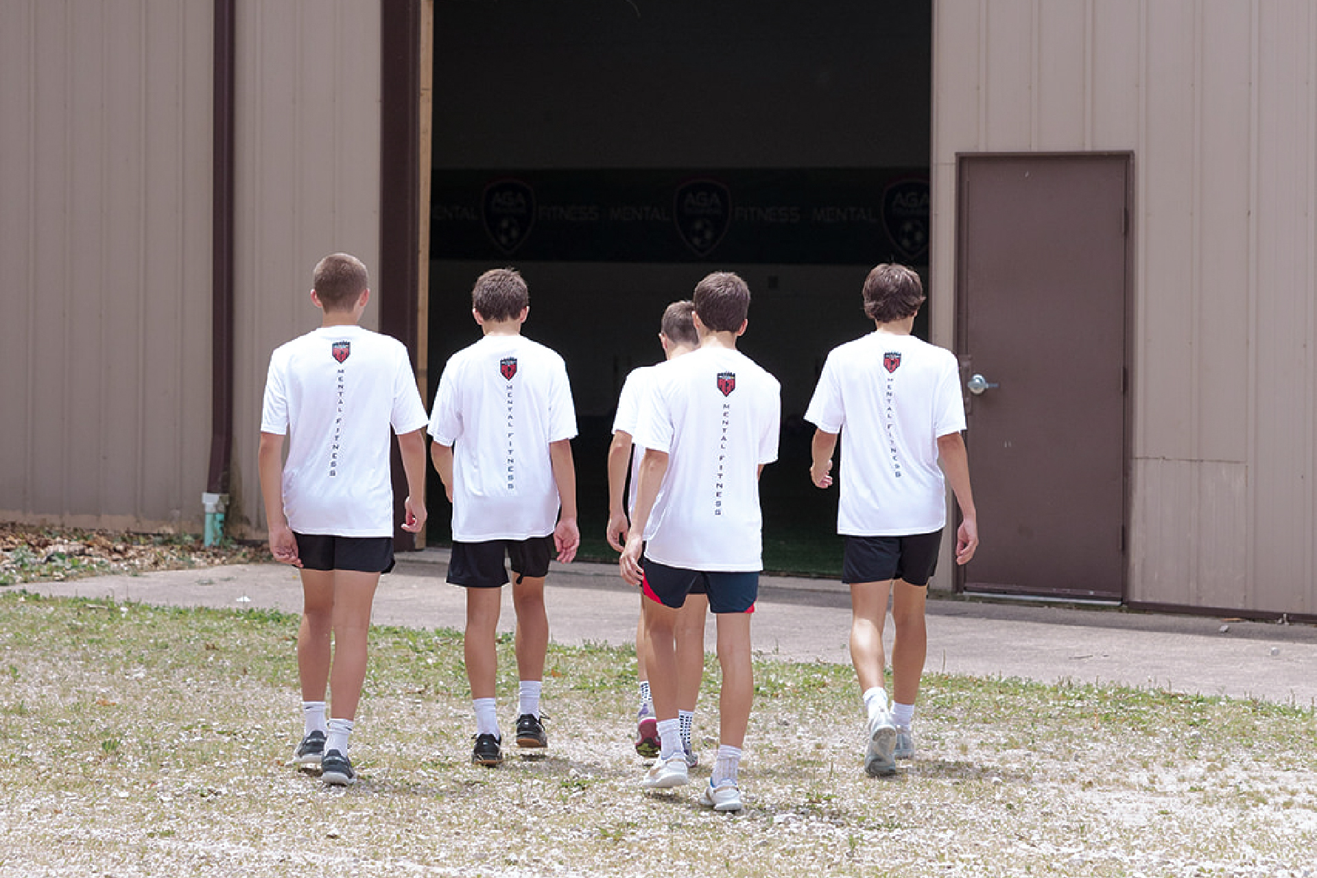 aga-training-cleveland-ohio-strength-training-athlete-walking